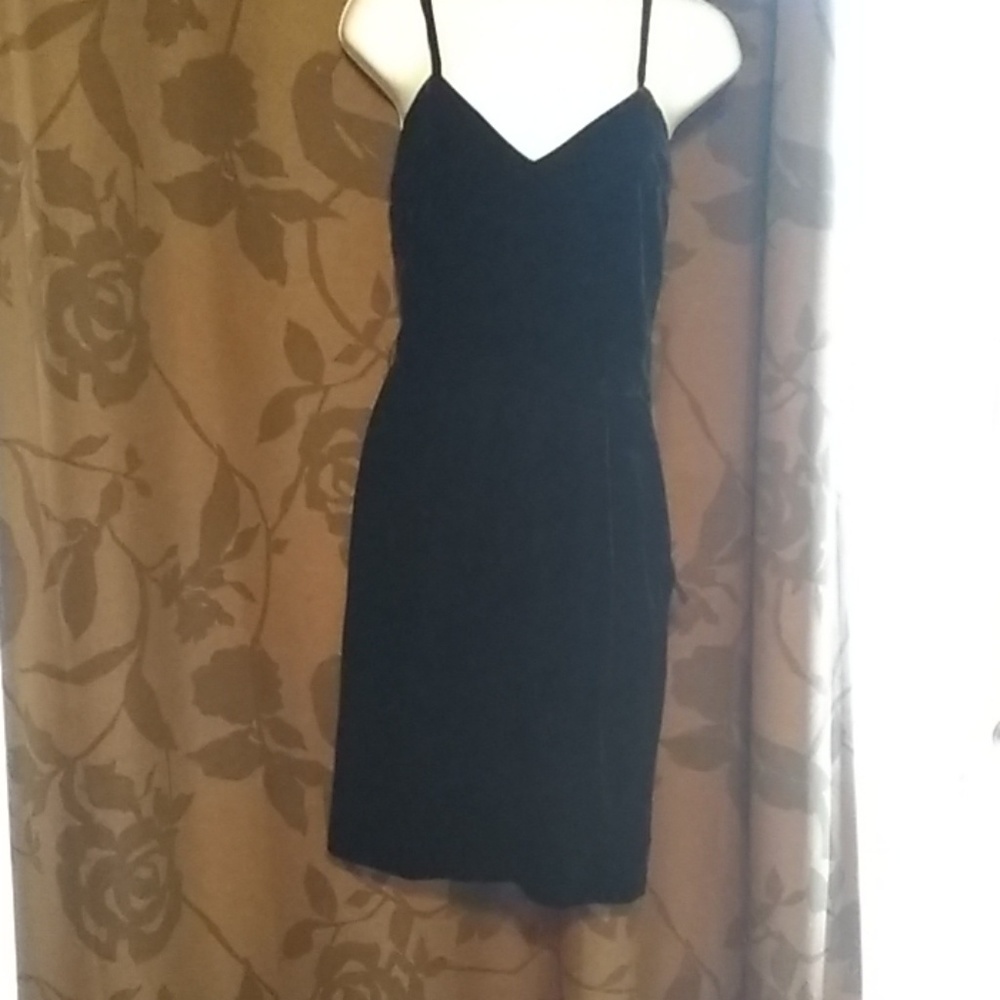 Black size 6 Ralph Lauren dress crushed velvet